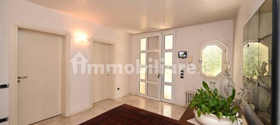 3 bedrooms Villa in Venice, Italy No. 54224 10