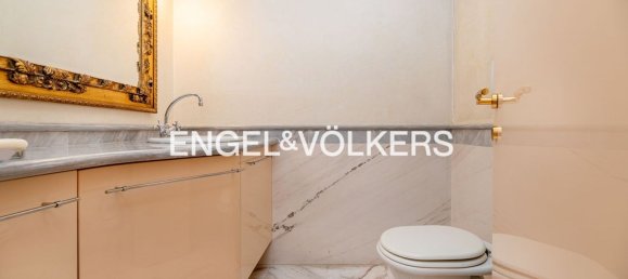 4غرفة منزل ذو طابقين في Besana in Brianza, Italy رقم 139859 24