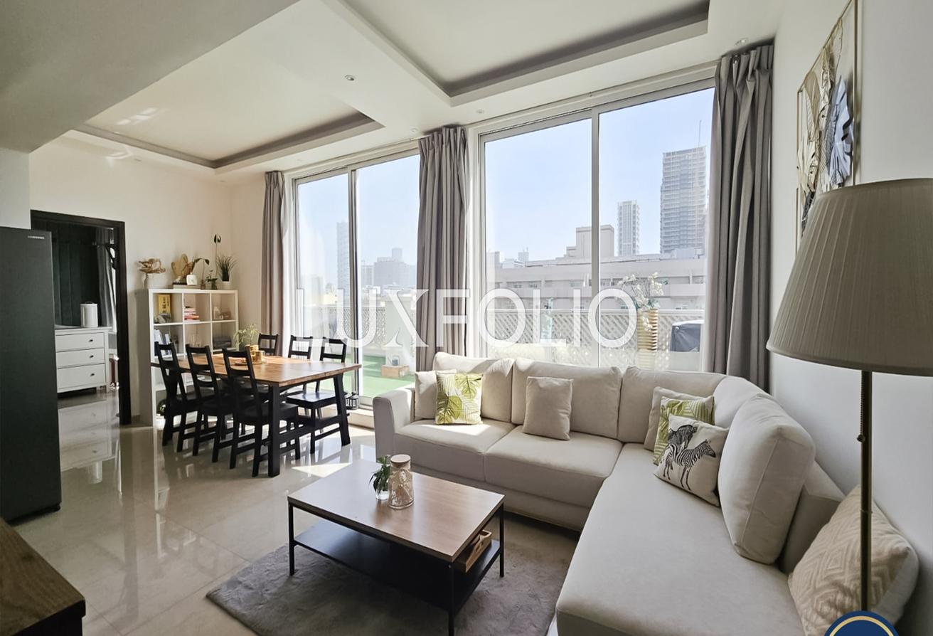 Квартира с 2 спальнями в Джумейра Вилладж Серкл, ОАЭ № 100679