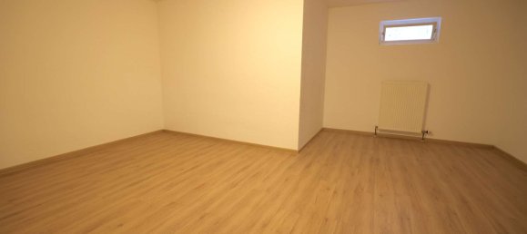 4 bedrooms Townhouse in Kaiserslautern, Germany No. 67346 19