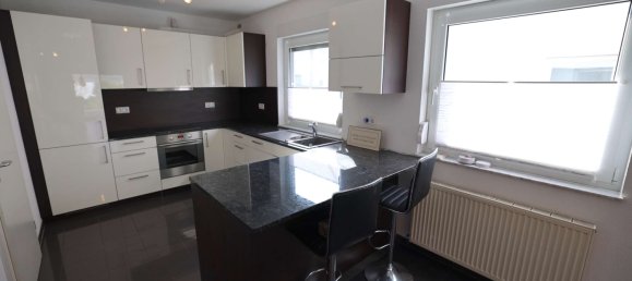 4 bedrooms Townhouse in Kaiserslautern, Germany No. 67346 5