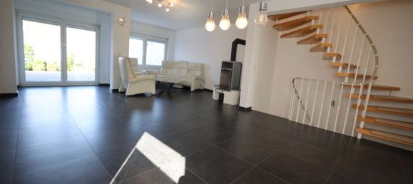 4 bedrooms Townhouse in Kaiserslautern, Germany No. 67346 6