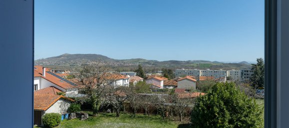 Apartamento de 3 dormitorios en Cournon-d'Auvergne, France No. 206580 5