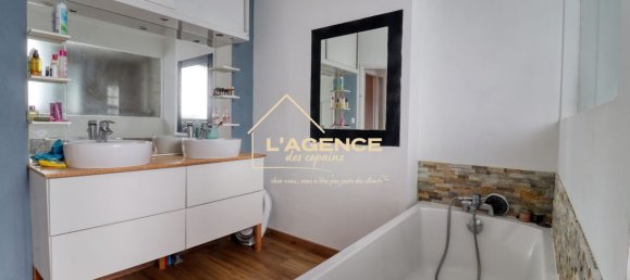 Casa de 4 dormitorios en Strazeele, France No. 341556 11