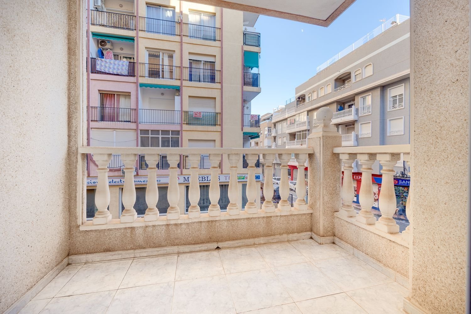 2 chambres Appartement à Estepona, Spain No. 96052