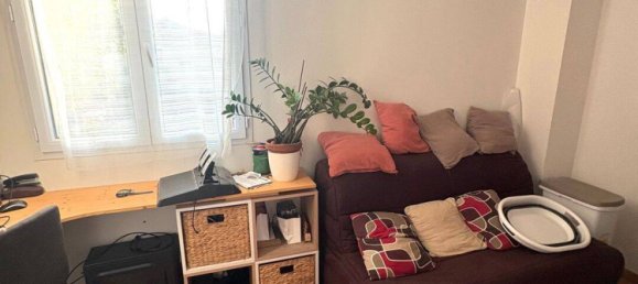 2 bedrooms House in Salon-de-Provence, France No. 333994 6