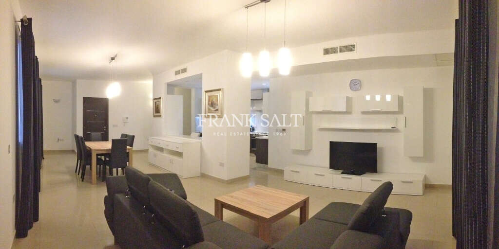 Apartamento de 3 dormitorios en Sliema, Malta No. 8568
