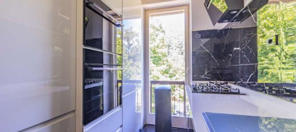 3 rooms Apartment in Rome, Italy No. 297767 4