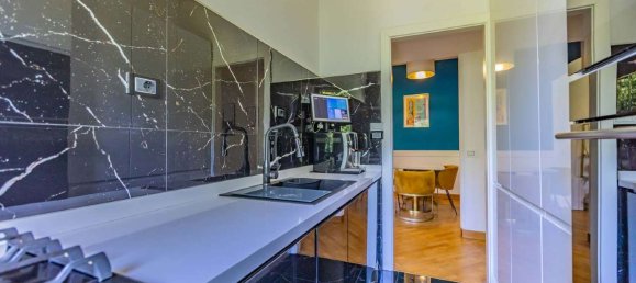 3 rooms Apartment in Rome, Italy No. 297767 5