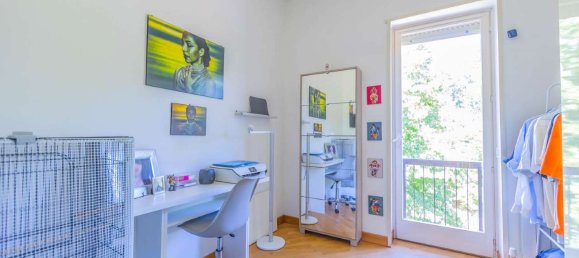 3 rooms Apartment in Rome, Italy No. 297767 8