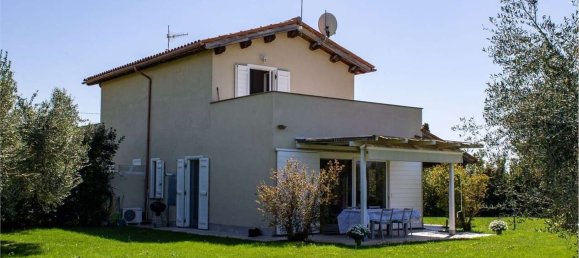 3 rooms House in Montalto di Castro, Italy No. 80558 16