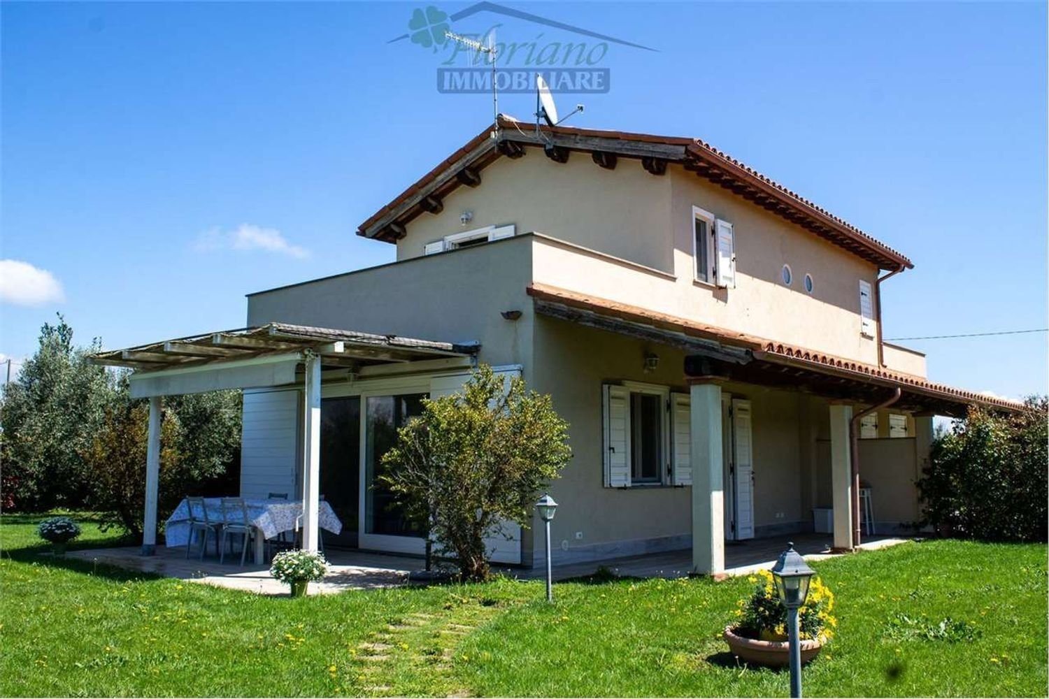 3 rooms House in Montalto di Castro, Italy No. 80558