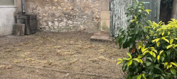 Студия в Бурж, Франция № 56871 3