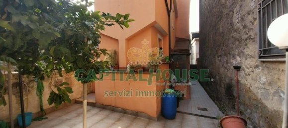2 bedrooms Apartment in Montoro, Italy No. 61912 2
