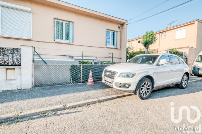 2 chambres Maison à Bondy, France No. 360054