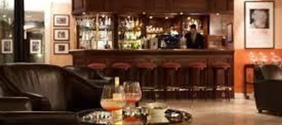 70m² Commercial property in Lucca, Italy No. 25708 6