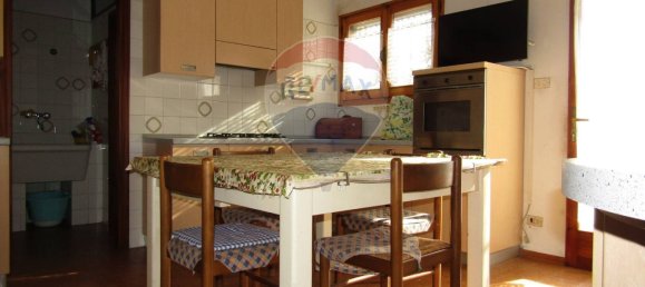 3 bedrooms Apartment in Castelfranco Emilia, Italy No. 78170 8