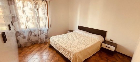 Квартира с 3 комнатами в Кальяри, Италия № 99710 11