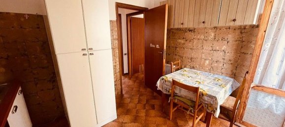 Квартира с 3 комнатами в Кальяри, Италия № 99710 16