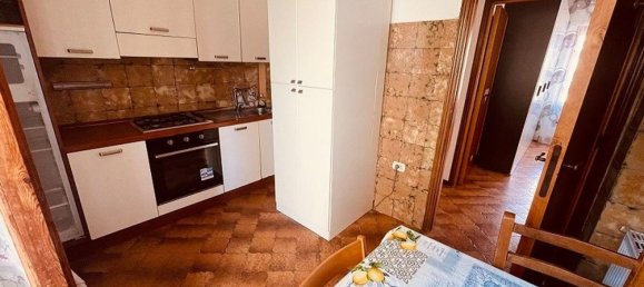 Квартира с 3 комнатами в Кальяри, Италия № 99710 15