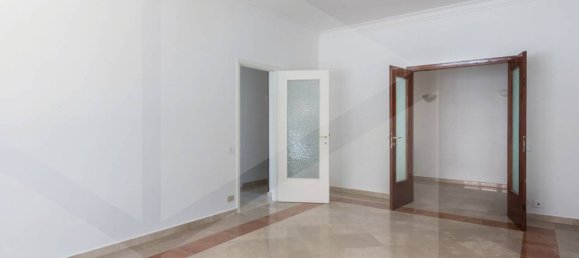 Apartamento de 4 divisões em Ciampino, Italy N.º 21348 5