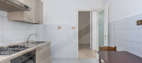 Apartamento de 4 divisões em Ciampino, Italy N.º 21348 14