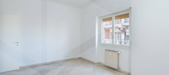 Apartamento de 4 divisões em Ciampino, Italy N.º 21348 23