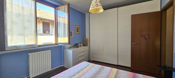 3 Schlafzimmer Doppelhaus in Cislago, Italy, Nr. 334203 23