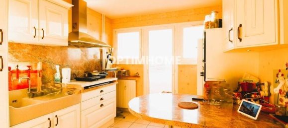 2 bedrooms Apartment in Chalon-sur-Saone, France No. 201367 4