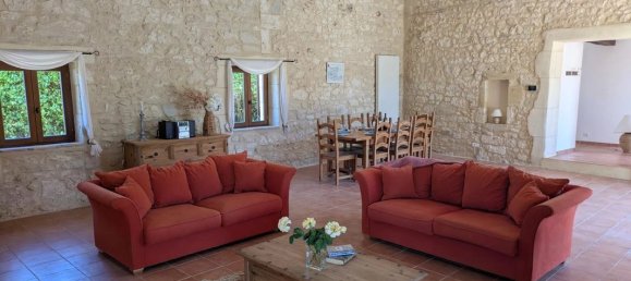 7 bedrooms Castles in Gironde, France No. 342356 3