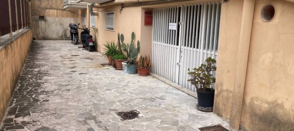 Propiedad comercial en Naples, Italy 90 m² No. 122380 11