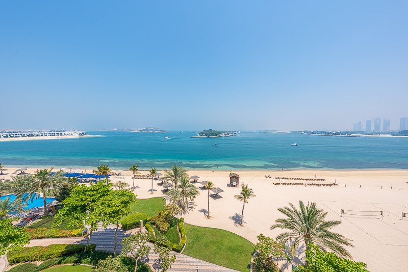 2 bedrooms Apartment in Palm Jumeirah, UAE No. 10273