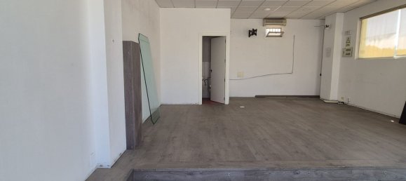 Gewerbliche Immobilie in Velez-Malaga, Spain 55m², Nr. 145425 11