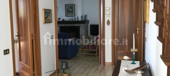 3 غرف نوم فيلا في Fabriano, Italy رقم 225668 8