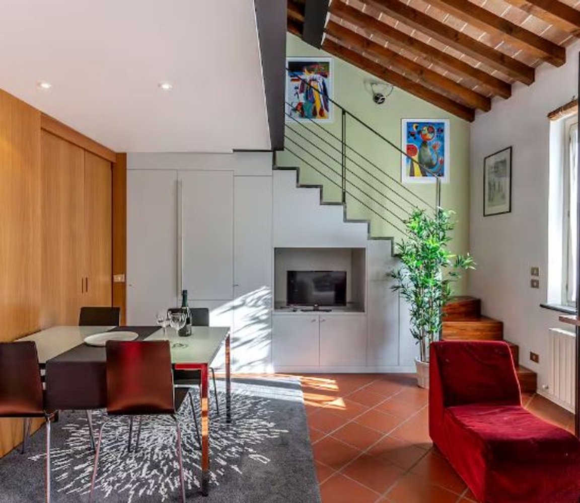 3-salle Appartement à Parma, Italy No. 297204