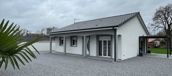 3 bedrooms House in Vitry-le-Francois, France No. 77005 12