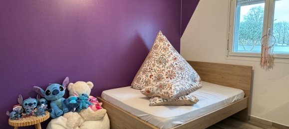 3 bedrooms House in Vitry-le-Francois, France No. 77005 10