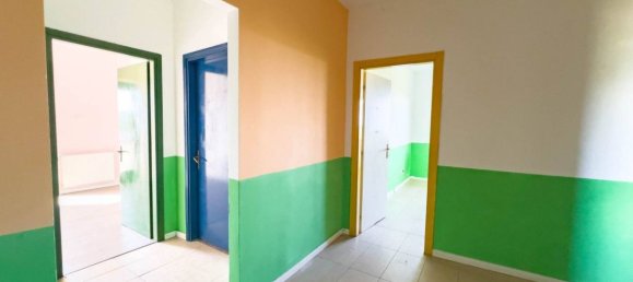 5-salle Bâtiment à Trieste, Italy No. 338651 22