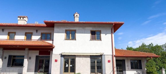 5-salle Bâtiment à Trieste, Italy No. 338651 4