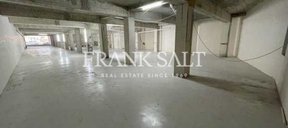 Büro in Birkirkara, Malta 451m², Nr. 12523 2