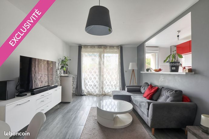 2 غرف نوم شقة في Cergy, France رقم 353571