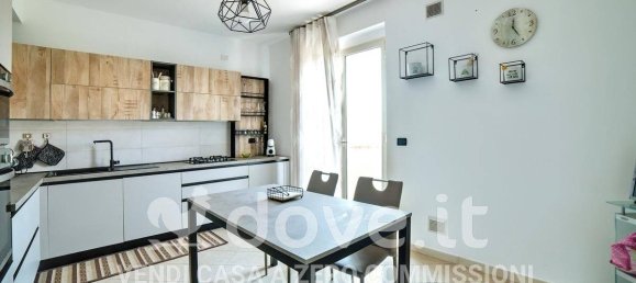 3 Schlafzimmer Wohnung in Catania, Italy, Nr. 321169 20