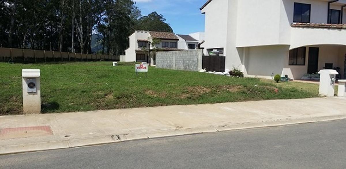 Terreno em El Guarco , Costa Rica N.º 1447