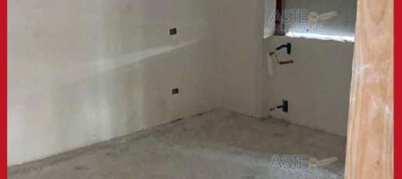 5 bedrooms Apartment in Rome, Italy No. 334102 8