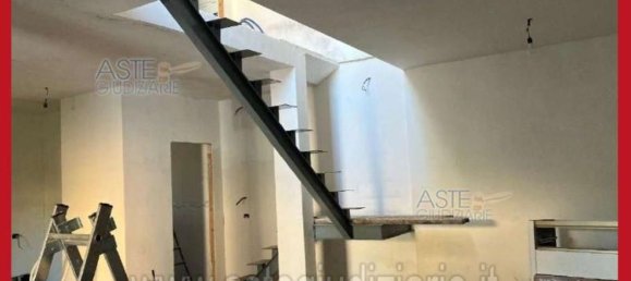 5 bedrooms Apartment in Rome, Italy No. 334102 7