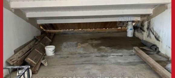 5 bedrooms Apartment in Rome, Italy No. 334102 13