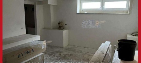 5 bedrooms Apartment in Rome, Italy No. 334102 26