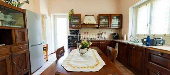 Villa de 8 habitaciónes en Lesa, Italy No. 71520 6