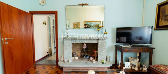 Villa de 8 habitaciónes en Lesa, Italy No. 71520 10