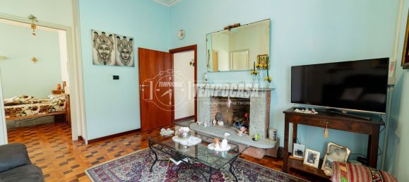 Villa de 8 habitaciónes en Lesa, Italy No. 71520 9